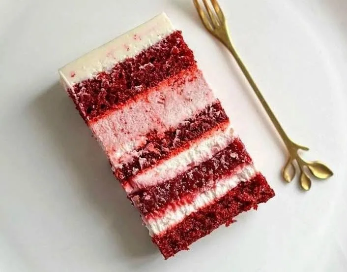 Red velvet with strawberry confit and white chocolate mousse